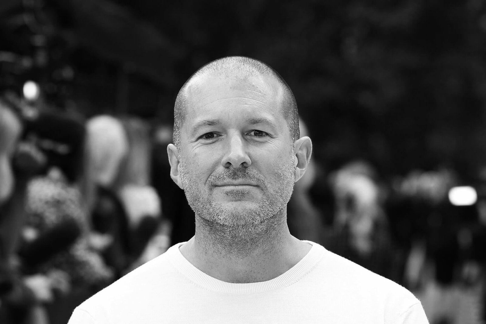 Jony Ive, az Apple legendás dizájnere otthagyja a céget